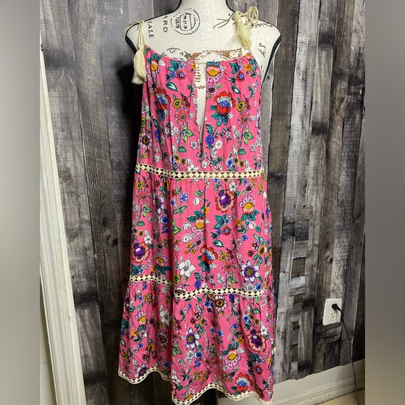 Vera Bradley Pink Floral Dress - Picture 3 of 8
